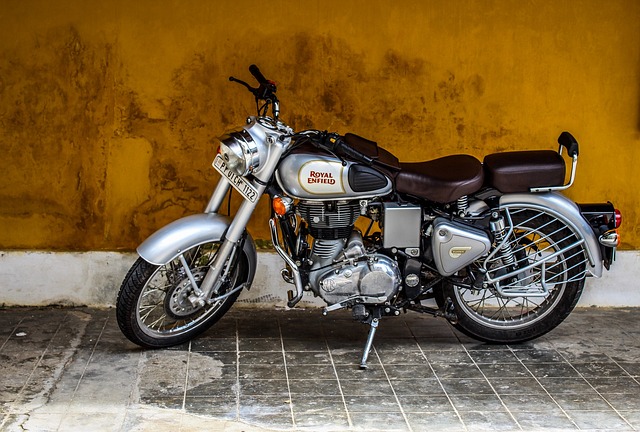 Bike parked on a road – affordable and easy bike rental service in Nainital.
